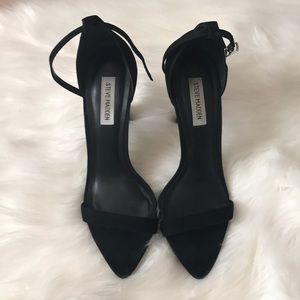 Steve Madden Sane Black pointed toe Heels